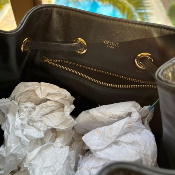 CELINE SMALL C CHARM BUCKET IN QUILTED CALFSKIN - Picture 5 of 8